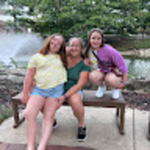 Meet your Posher, Angela